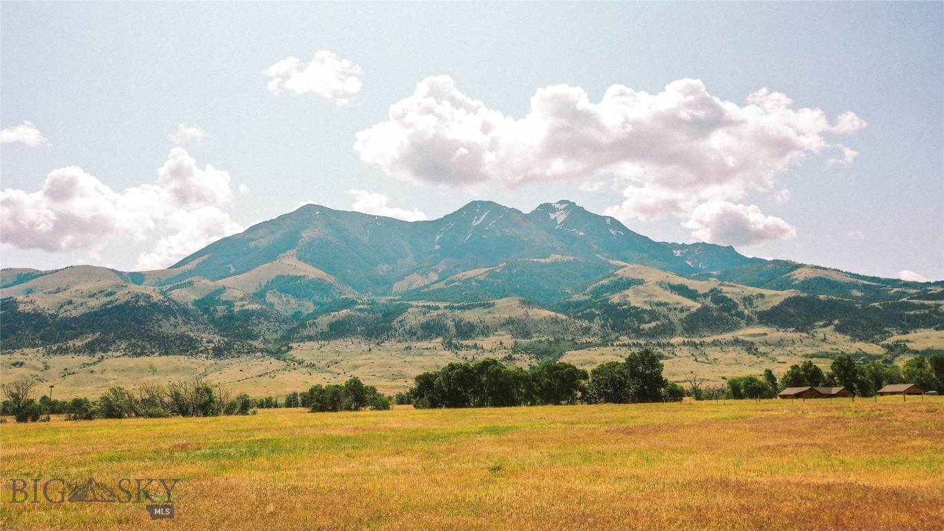 NHN Mule Deer Road