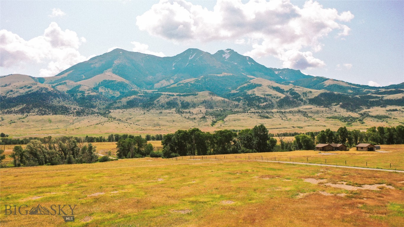 NHN Mule Deer Road