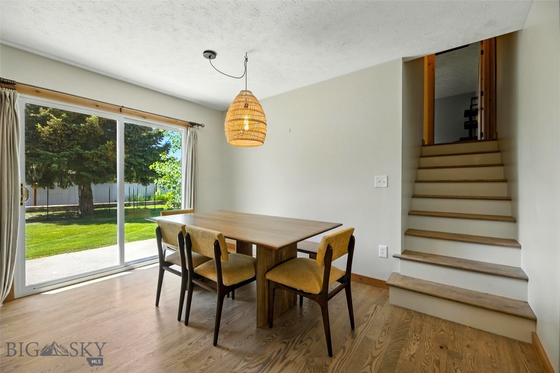 11 N Yellowstone Avenue