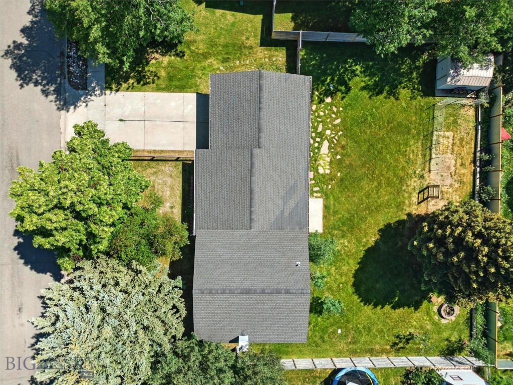 11 N Yellowstone Avenue