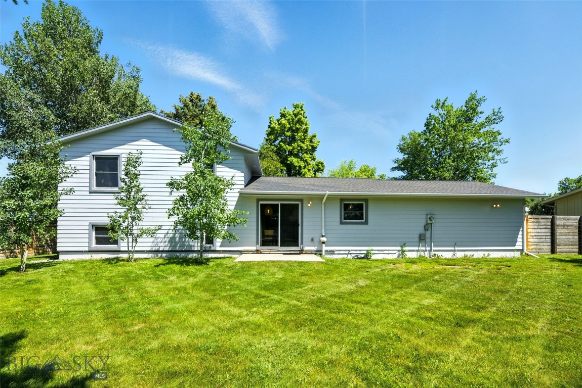 11 N Yellowstone Avenue