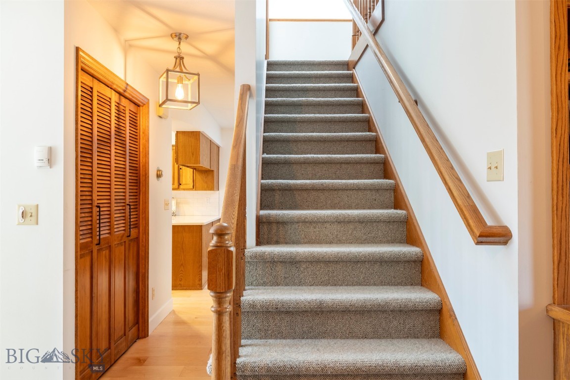 31 Hoffman Drive
