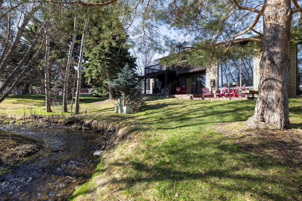 31 Hoffman Drive