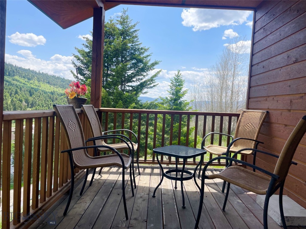 23 Hanlon Hill Drive