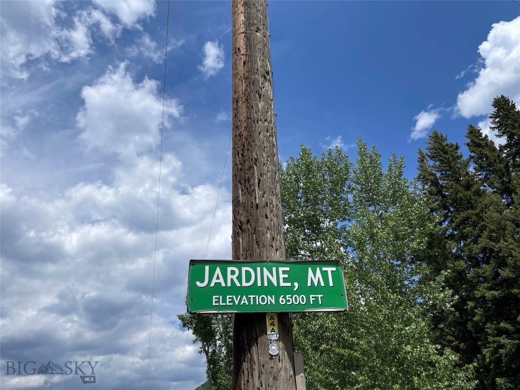 23 Hanlon Hill Drive