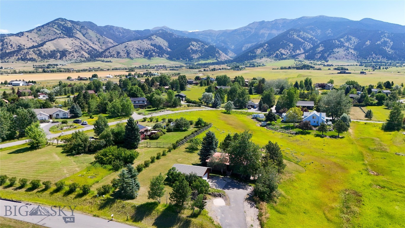 3550 Yellowbell Road