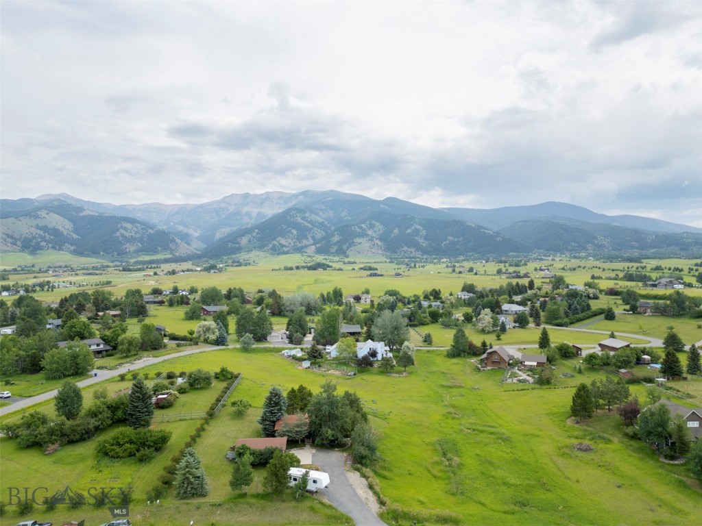 3550 Yellowbell Road