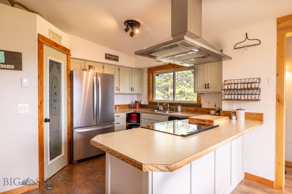 3550 Yellowbell Road