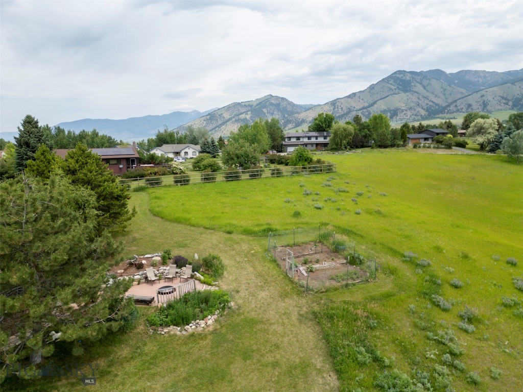 3550 Yellowbell Road