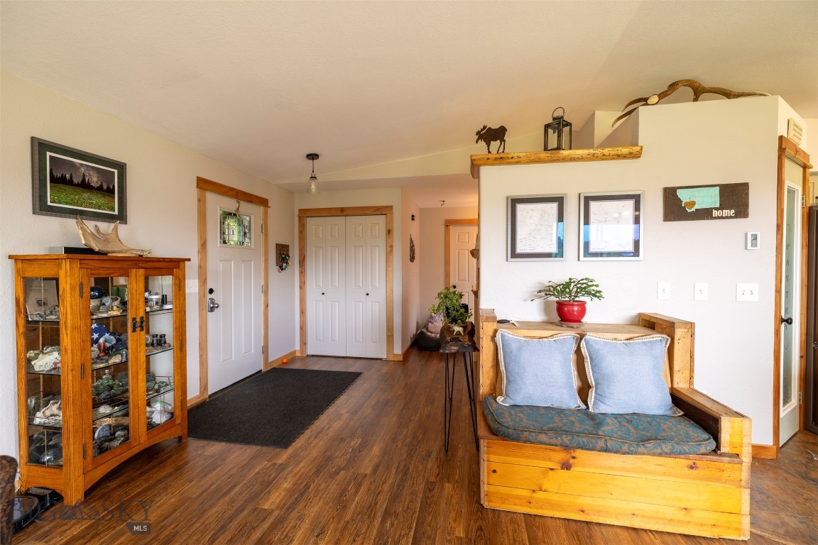 3550 Yellowbell Road