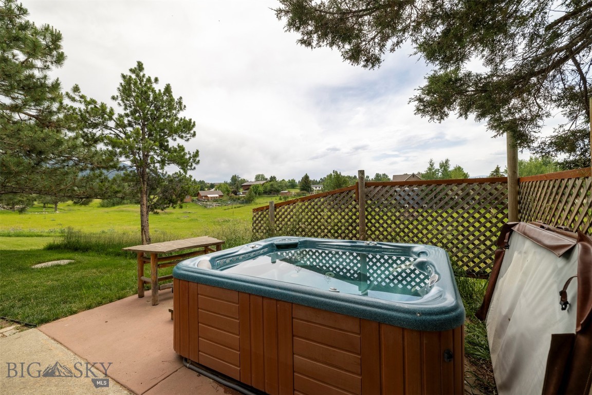 3550 Yellowbell Road