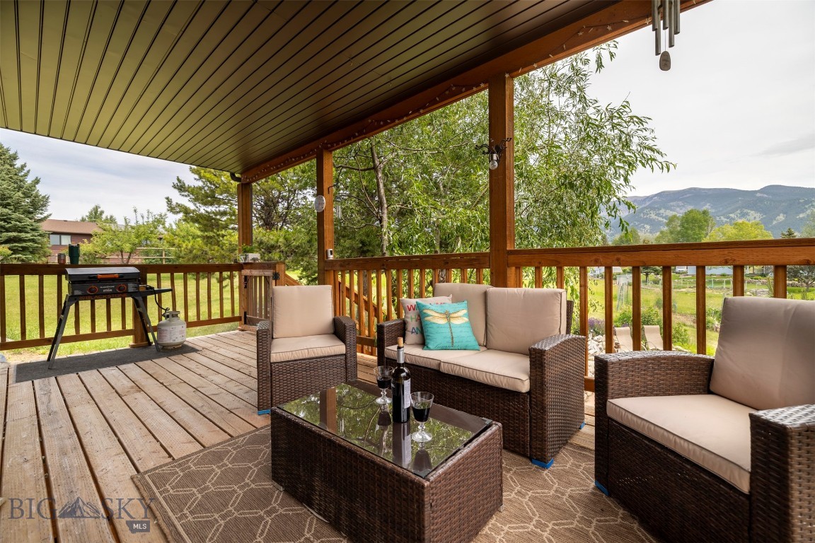 3550 Yellowbell Road