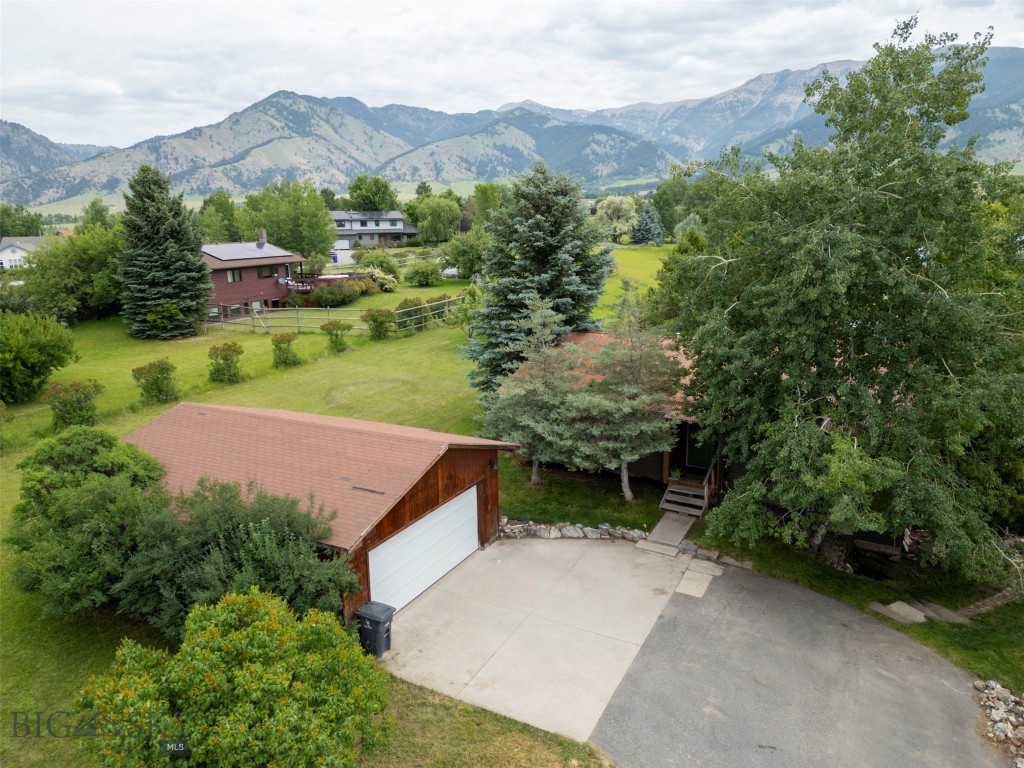 3550 Yellowbell Road