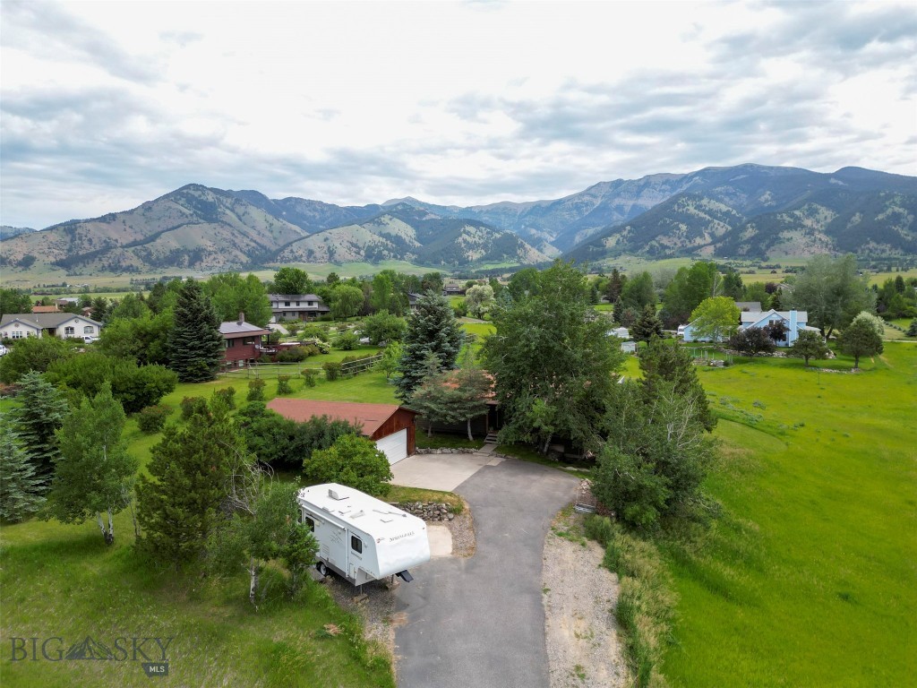 3550 Yellowbell Road