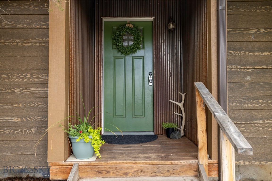 3550 Yellowbell Road