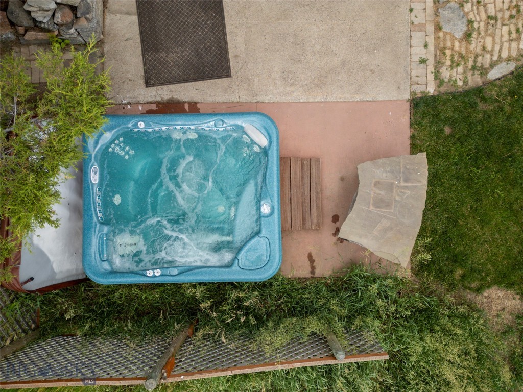 3550 Yellowbell Road