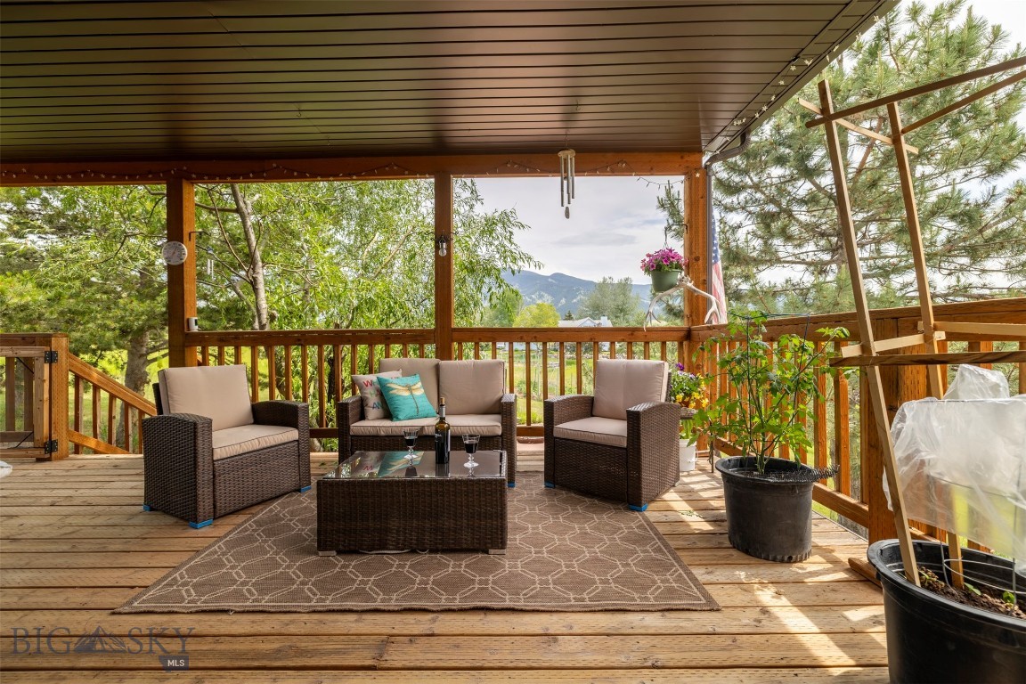 3550 Yellowbell Road