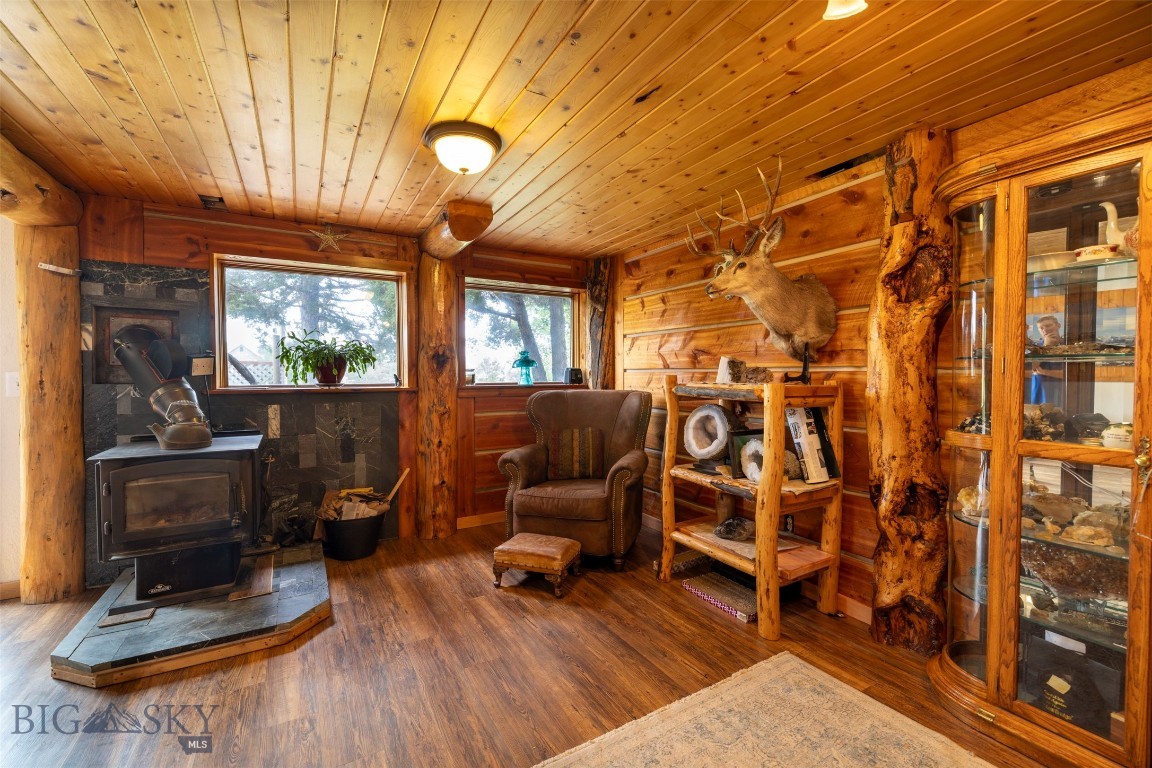 3550 Yellowbell Road