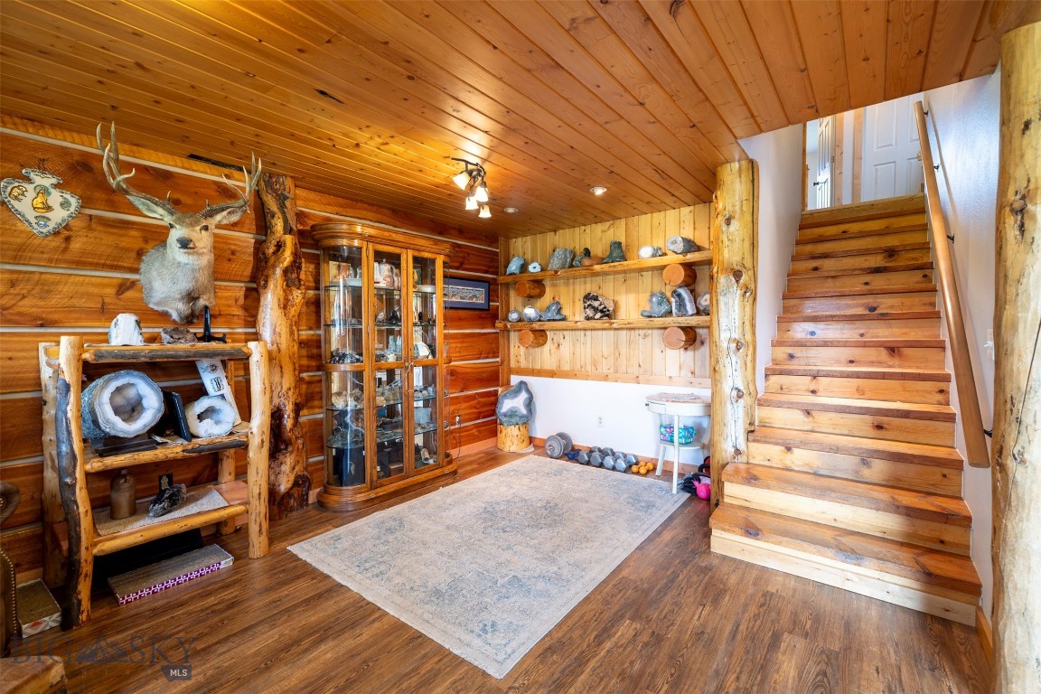 3550 Yellowbell Road