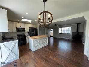 111 Secretariat Street