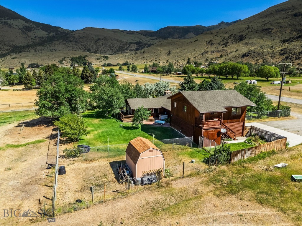 1065 US Highway 89 S