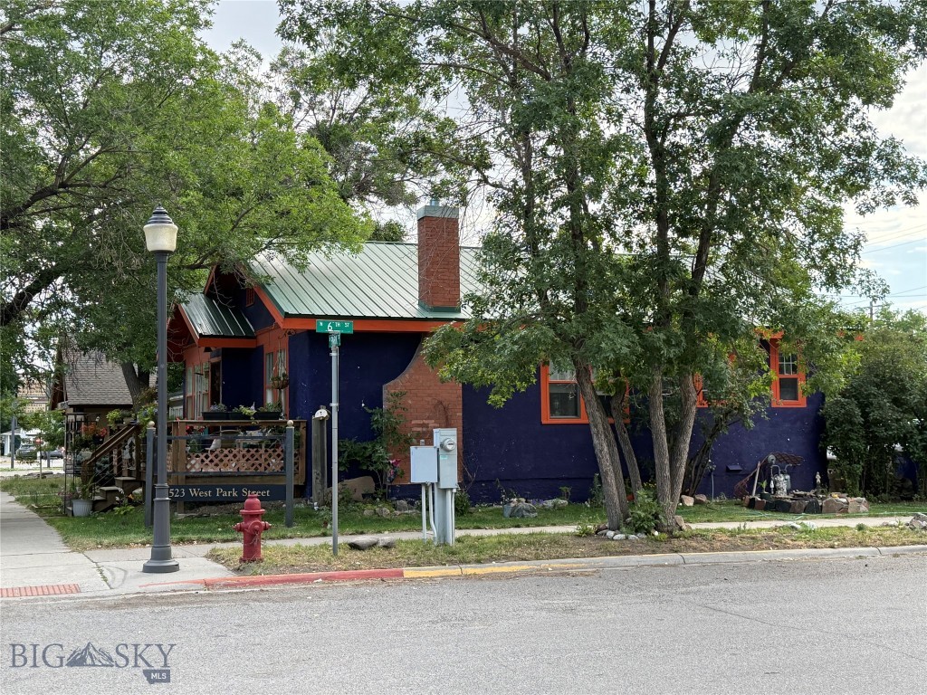 523 W Park Street W