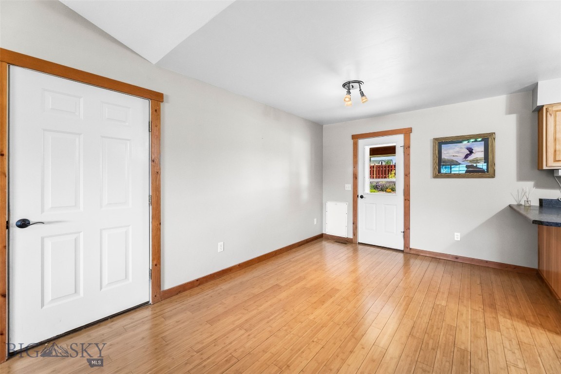 1209 Ridgeview Trail