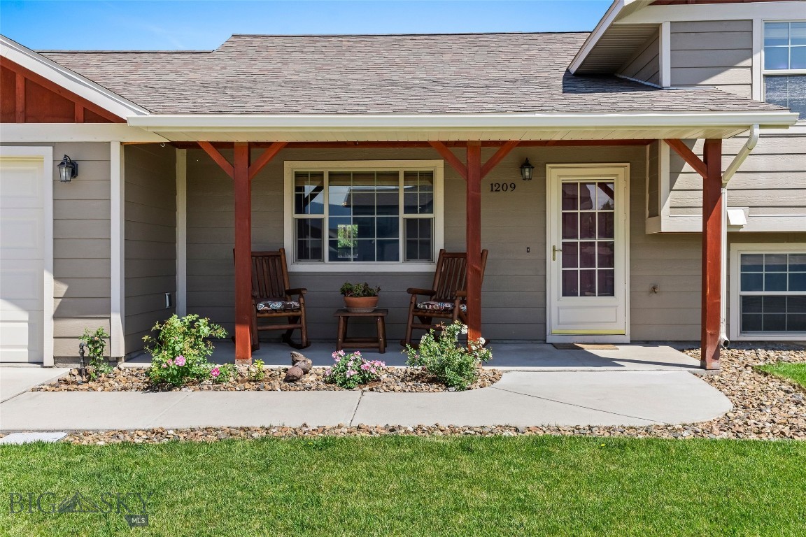 1209 Ridgeview Trail