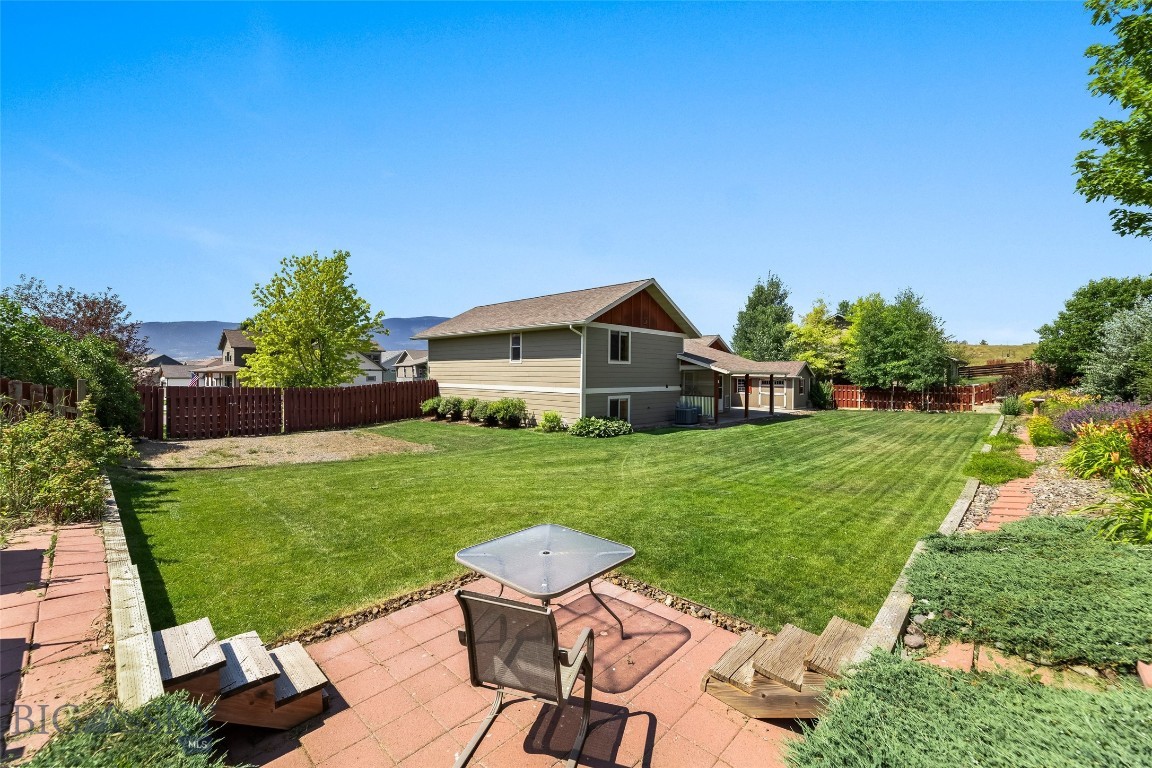 1209 Ridgeview Trail
