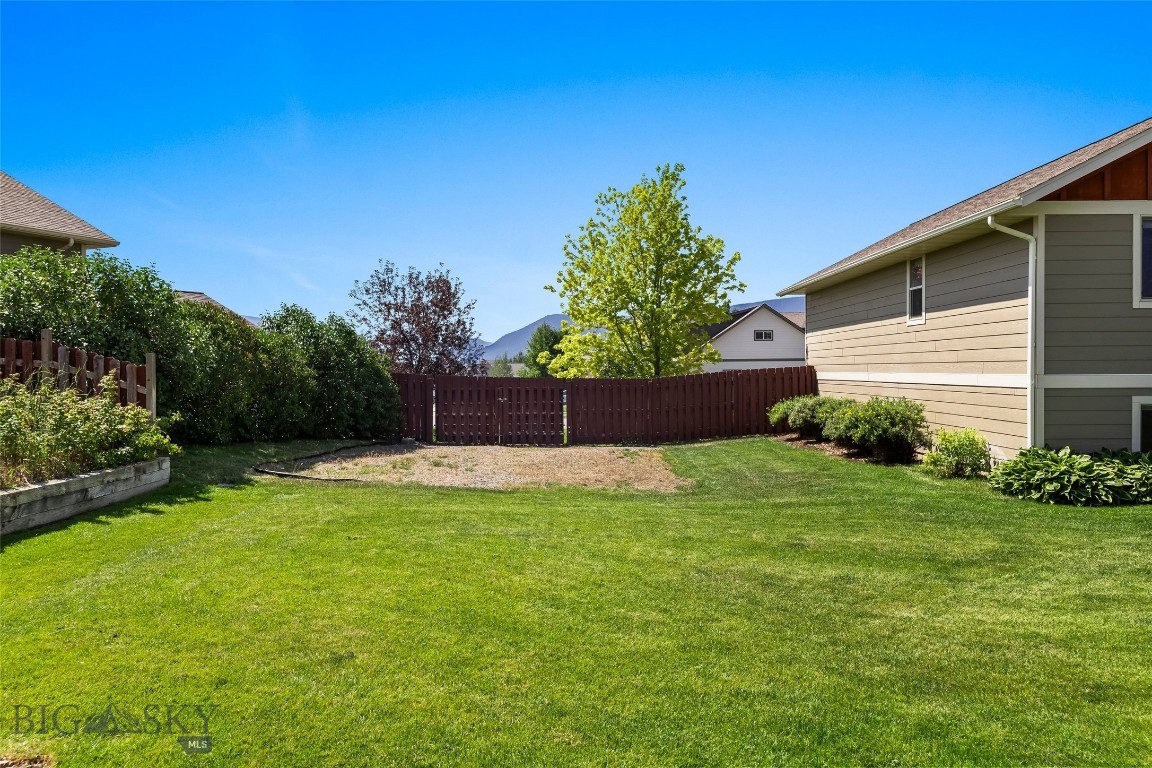 1209 Ridgeview Trail