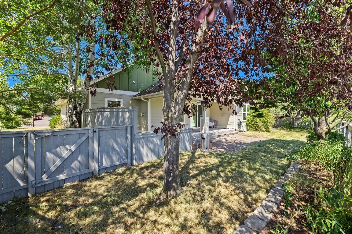 854 Matheson Way
