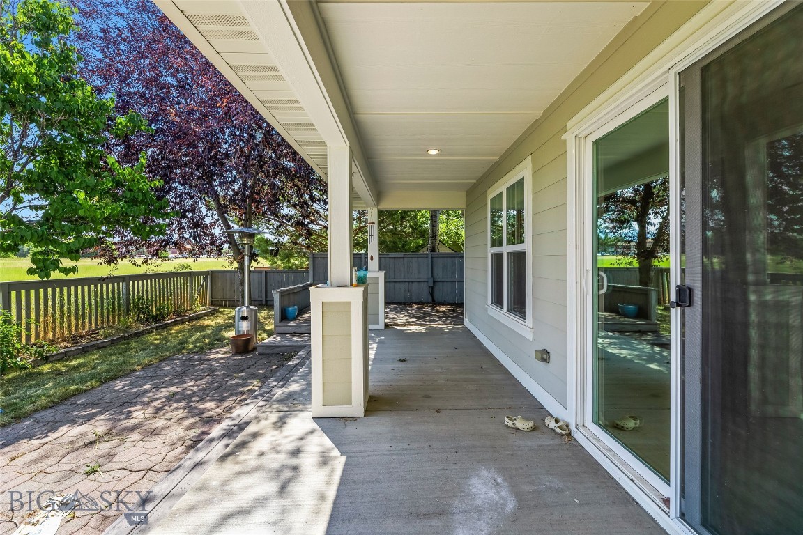 854 Matheson Way