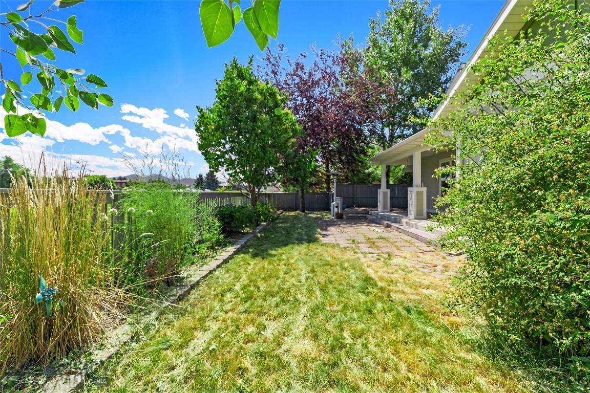 854 Matheson Way