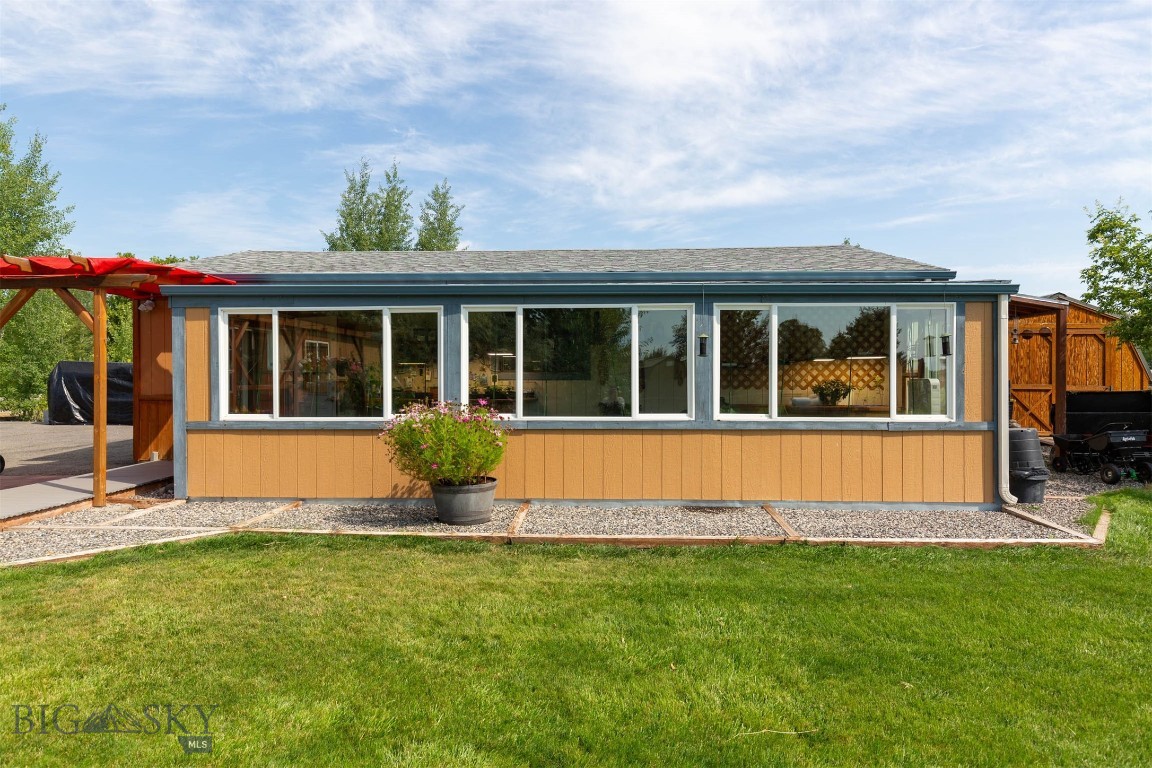 190 Tracy Ann Drive