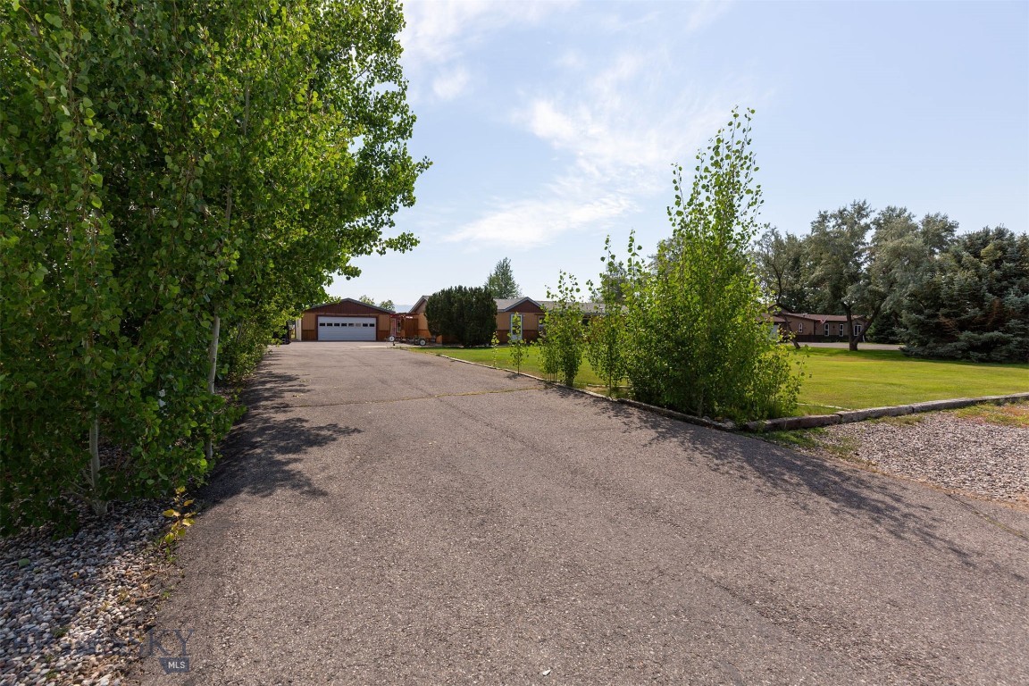 190 Tracy Ann Drive