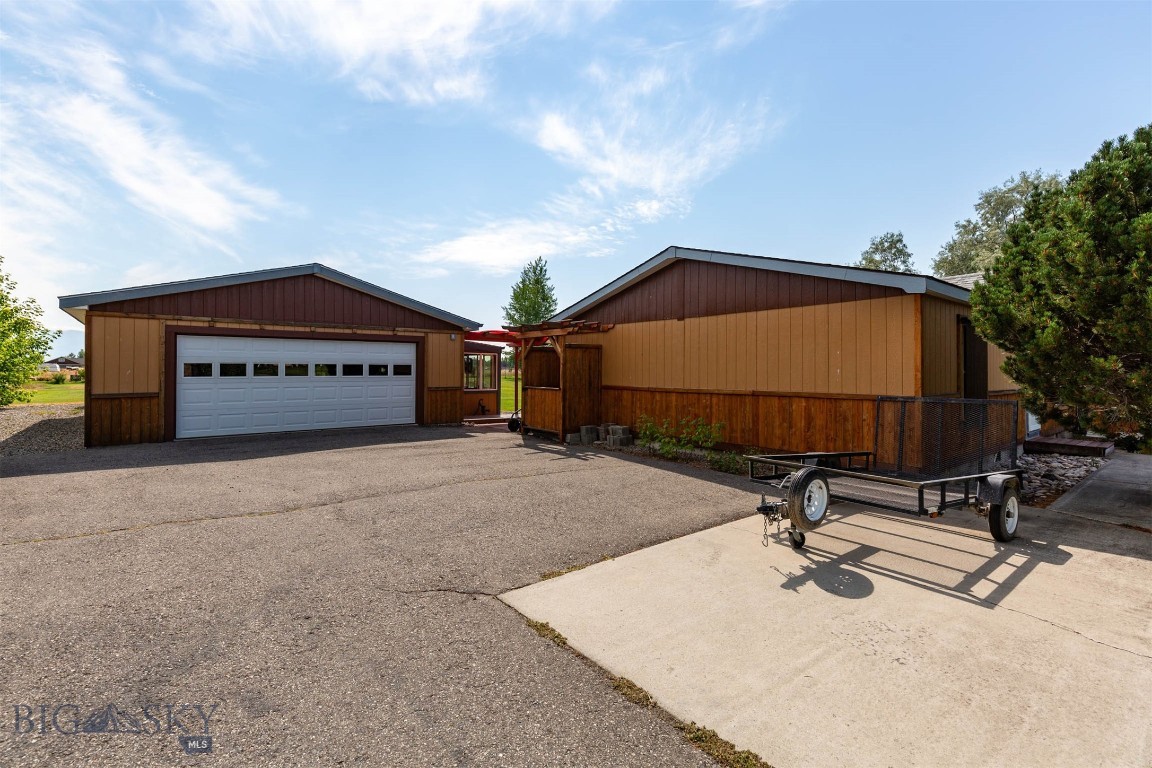 190 Tracy Ann Drive