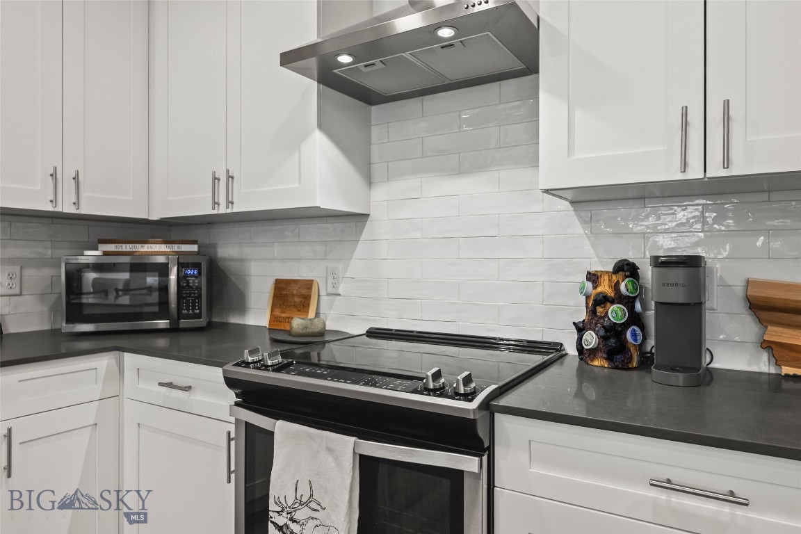 2221 Willow Drive 130