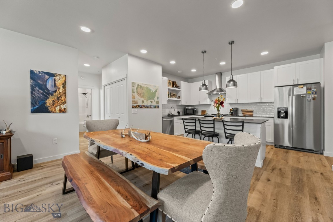 2221 Willow Drive 130