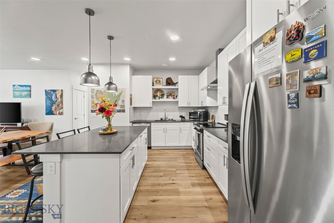 2221 Willow Drive 130