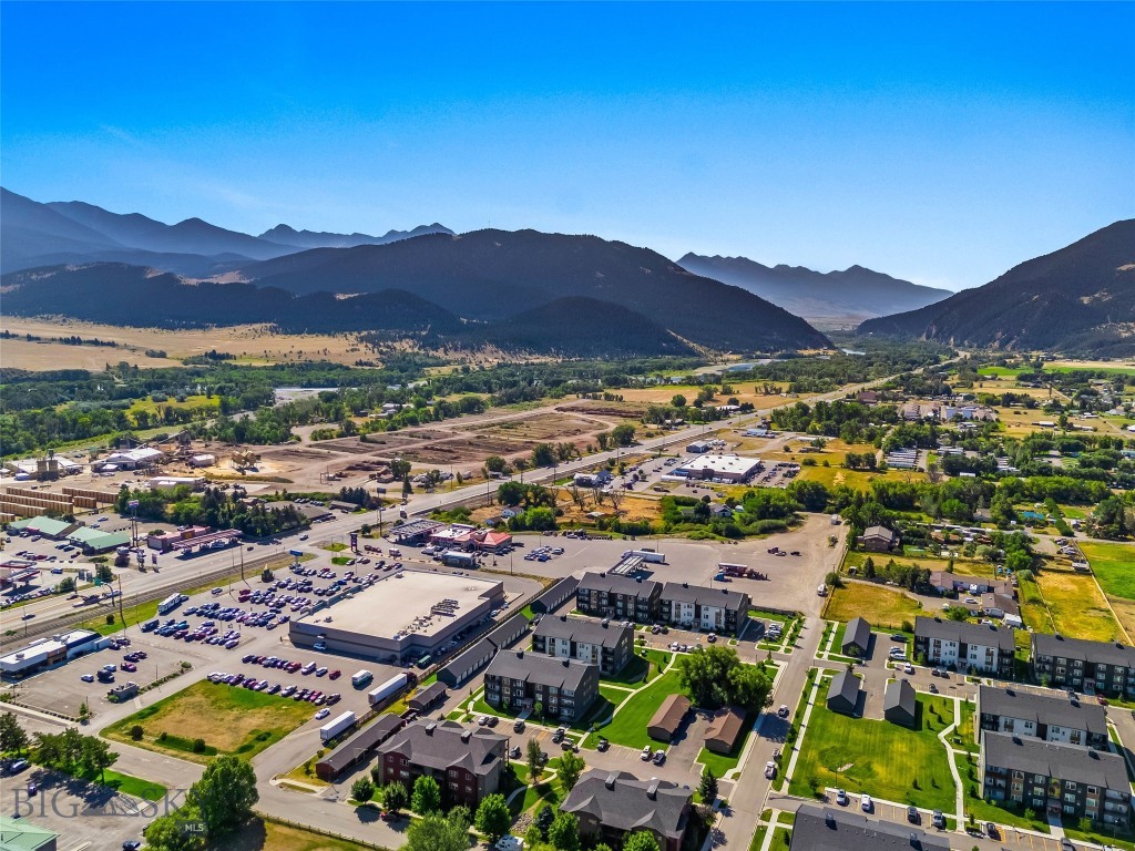 2221 Willow Drive 130