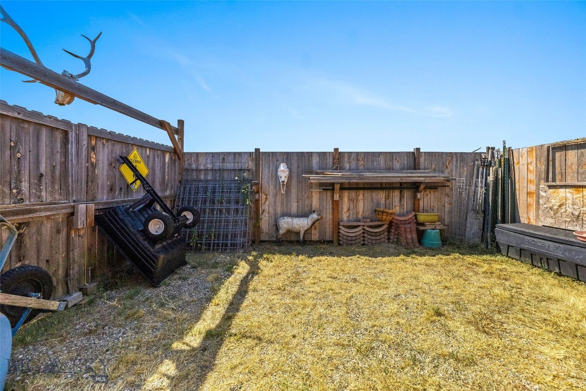 10 S Rainbow Loop Drive