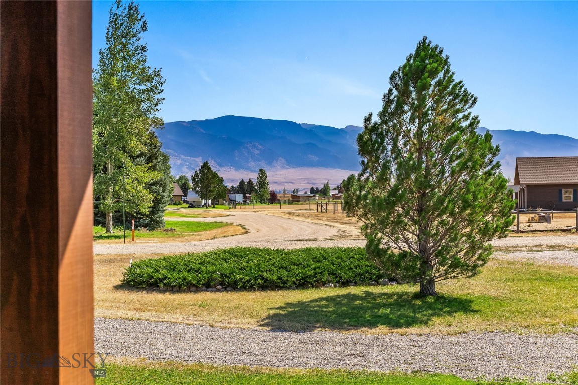 10 S Rainbow Loop Drive