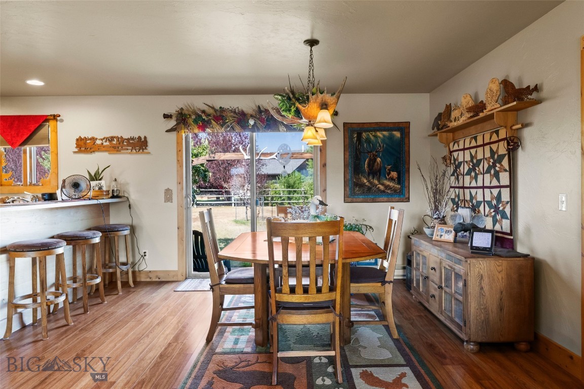 10 S Rainbow Loop Drive