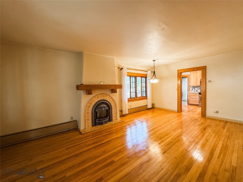 105 S 8th Street