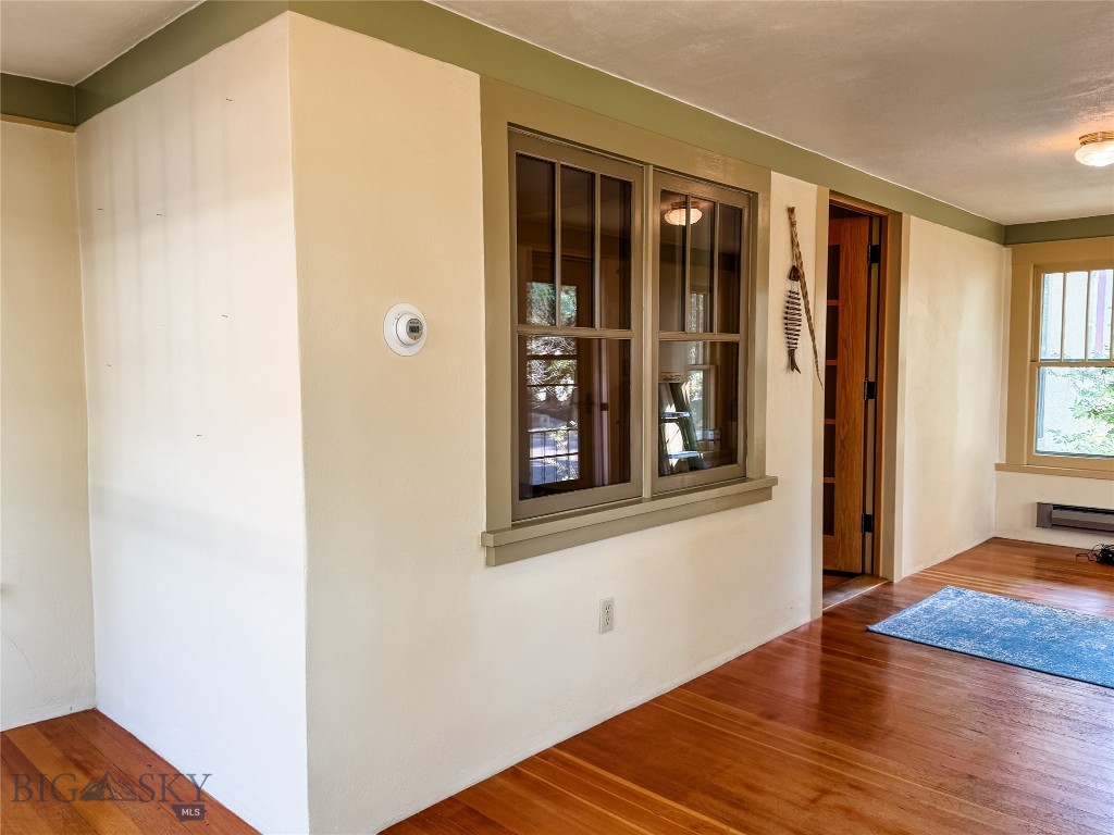 105 S 8th Street