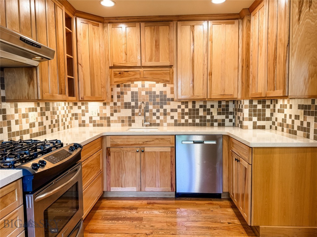 105 S 8th Street