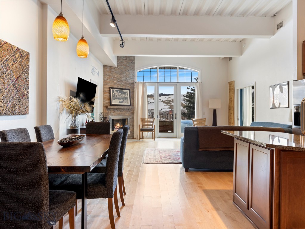 140 Village Crossing Way 1F