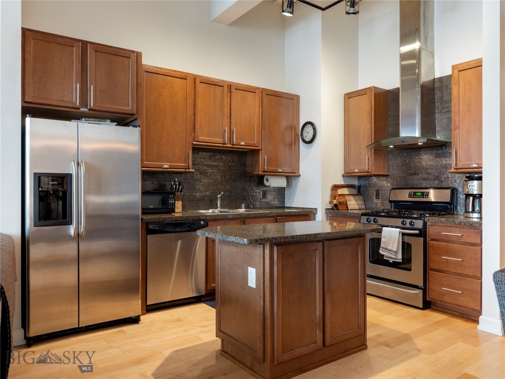 140 Village Crossing Way 1F