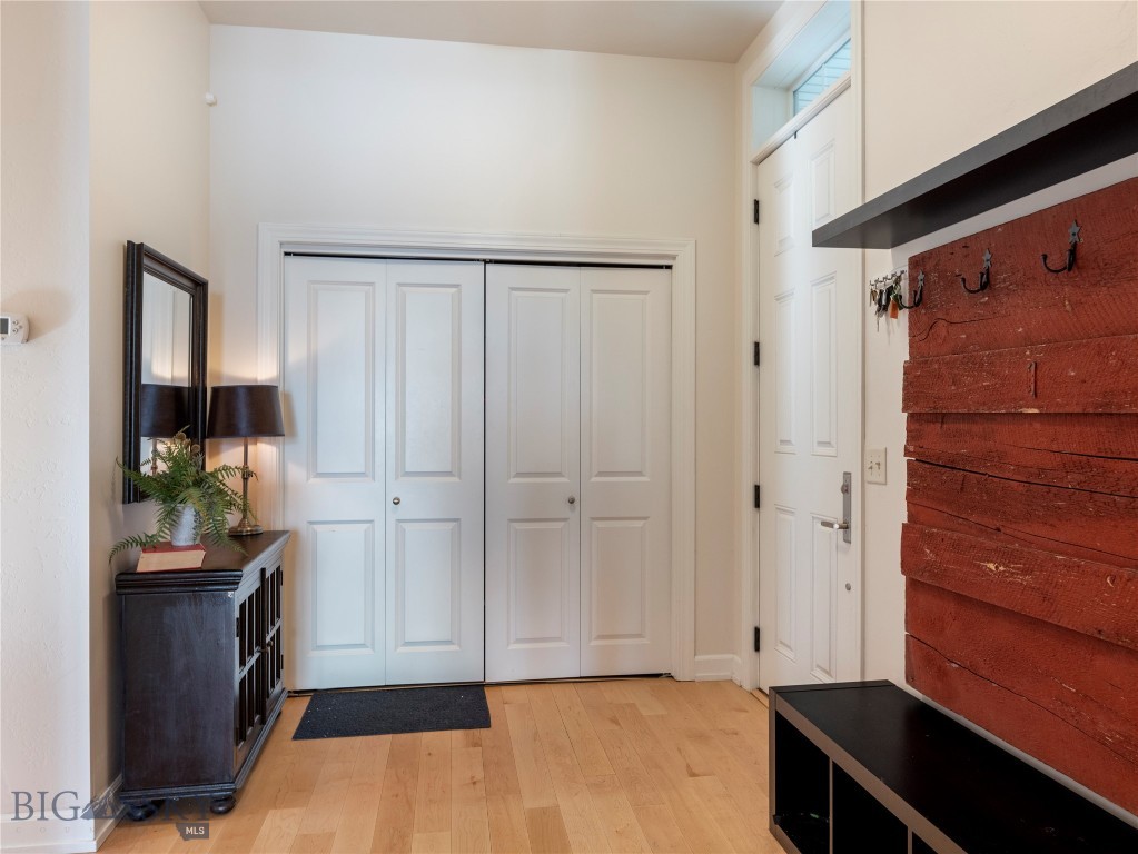 140 Village Crossing Way 1F