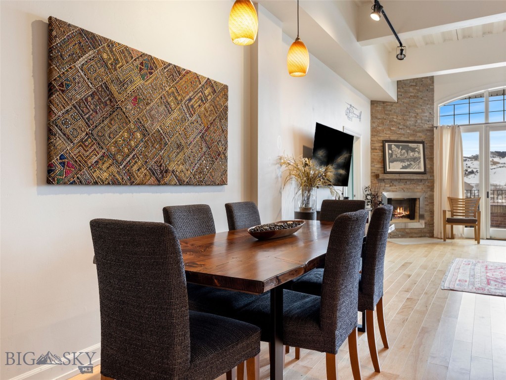 140 Village Crossing Way 1F